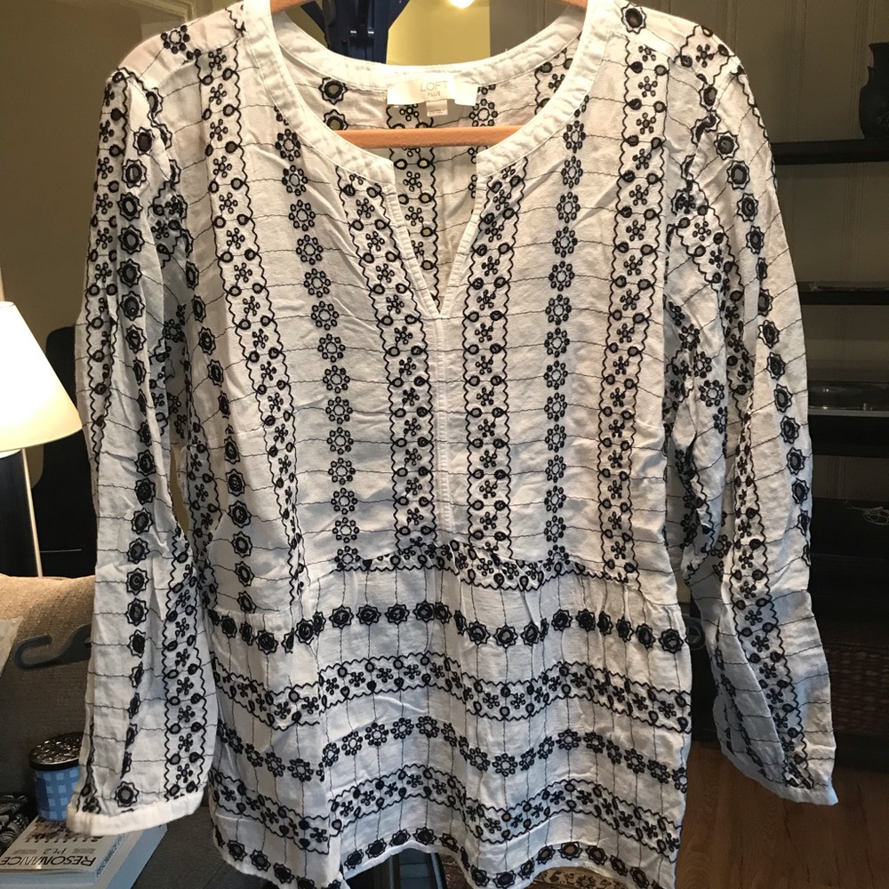 Loft Plus Black & White Eyelet Blouse